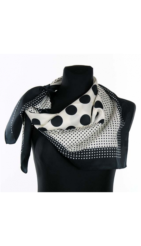 SATYNOWA APASZKA NA KREMOWYM TLE CZARNE GROCHY KROPKI 90 x 90 cm