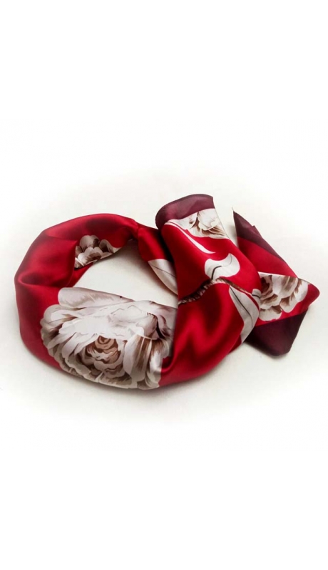 APASZKA JEDWABNA Z KWIATEM KOLOR WINA BURGUND 70/70 cm