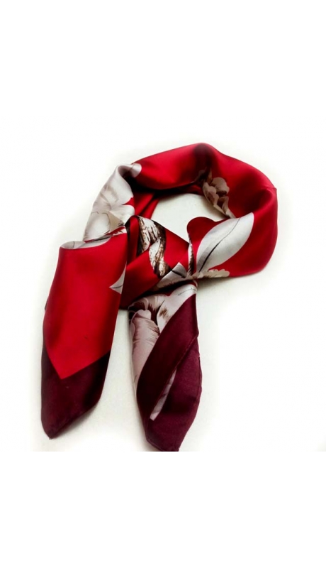 APASZKA JEDWABNA Z KWIATEM KOLOR WINA BURGUND 70/70 cm