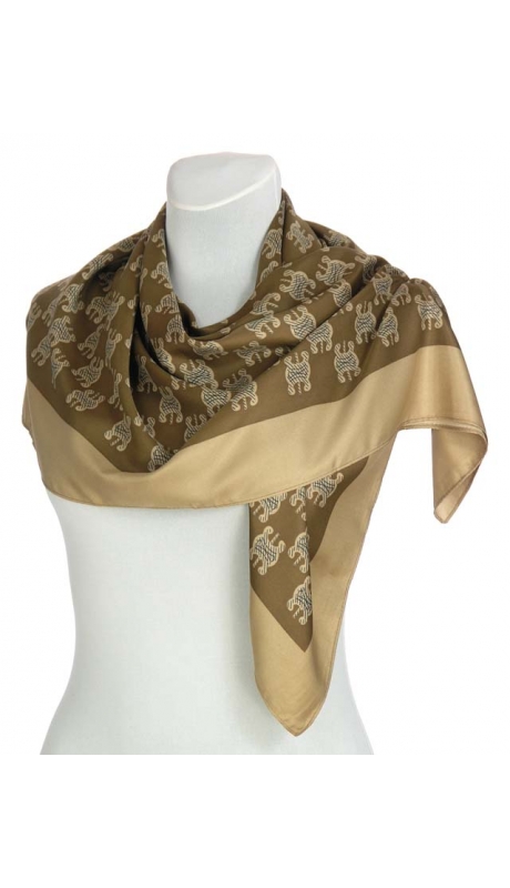 ELEGANCKA BRĄZOWA APASZKA POWTARZALNY WZÓR 90 x 90 cm