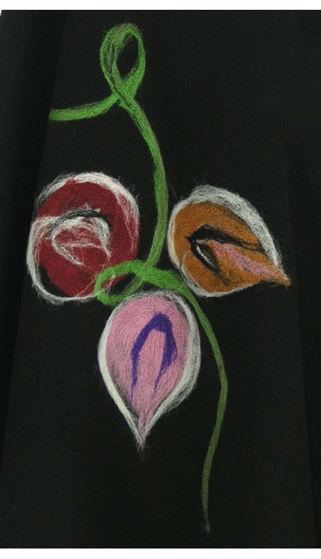 PONCZO, CHUSTA CZARNE Z KOLOROWYM HAFTEM R. UNI 42 - 56