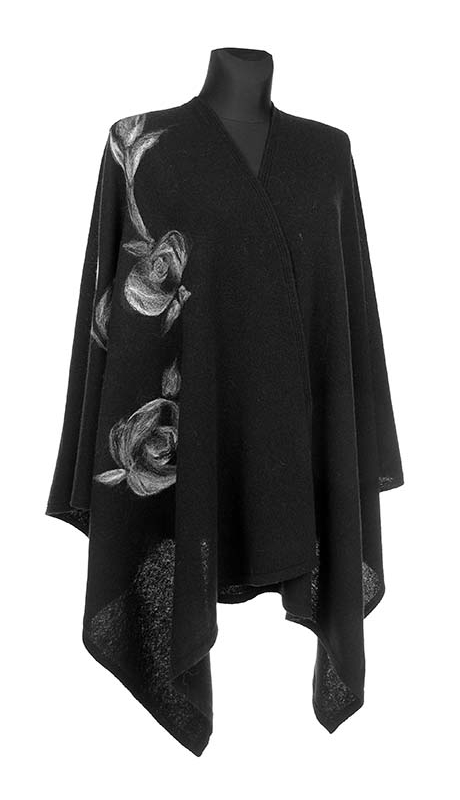 GLAMOUR SZAL Z HAFTEM RĘCZNYM 80 % LAMBSWOOL CZARNY