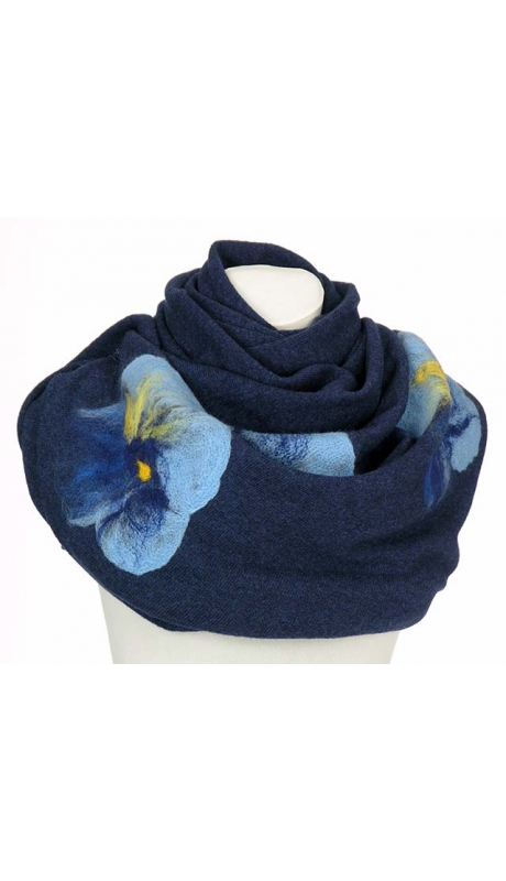 GLAMOUR SZAL Z HAFTEM RĘCZNYM 80 % LAMBSWOOL GRANATOWY