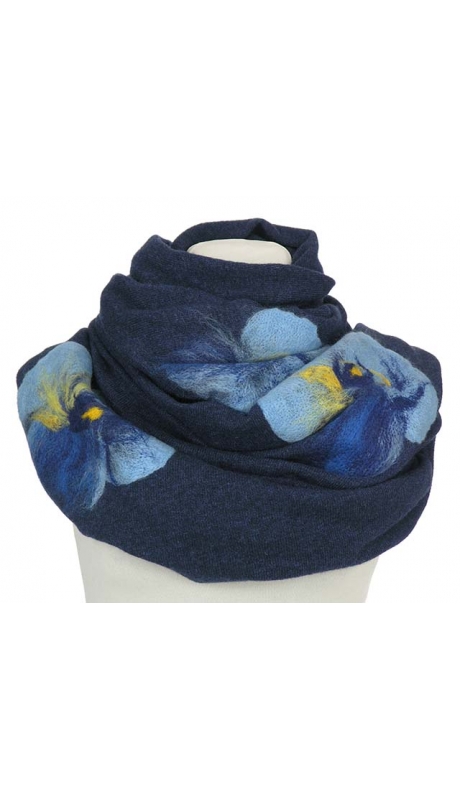 GLAMOUR SZAL Z HAFTEM RĘCZNYM 80 % LAMBSWOOL GRANATOWY