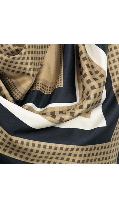 DUŻA APASZKA SATYNOWA KRATKA BEŻE TOFFI 90 x 90 cm